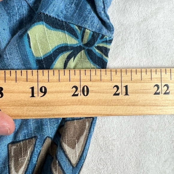 Go Barefoot Made in USA Size Small Blue Hawaiian Print Men's Shirt - Picture 8 of 10